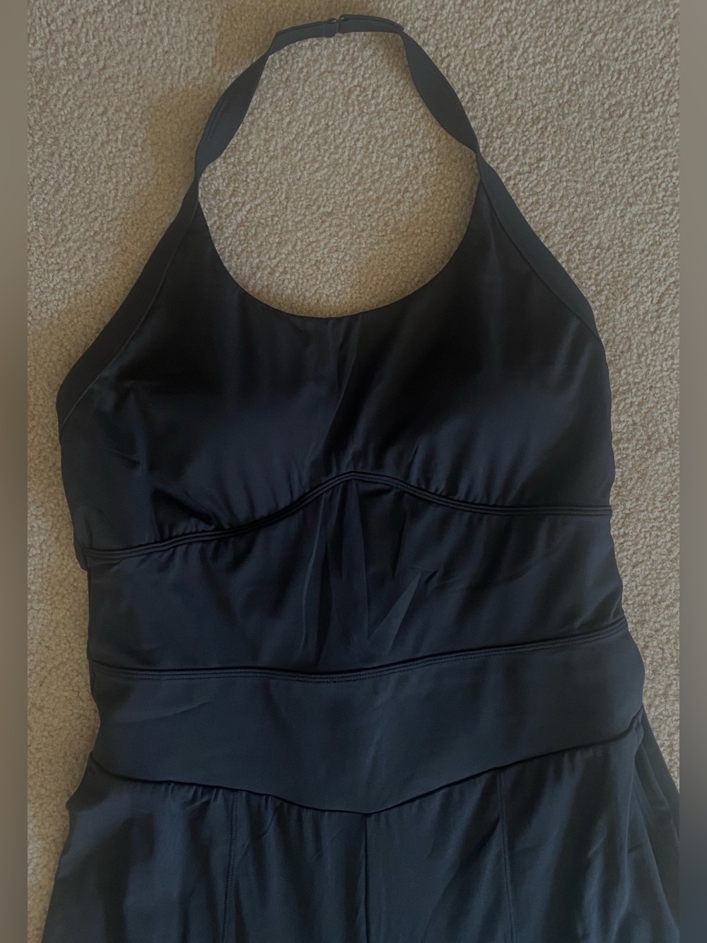 LARGE. HALARA SOFTLY ZERO HALTER COOL TOUCH EASY PEEZY JUMPSUIT - Picture 7 of 12